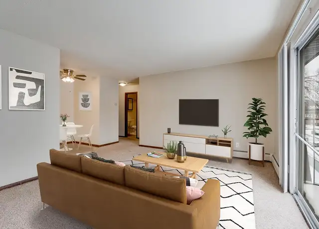 Photo of 2800 Grand Ave S, Minneapolis, MN 55408