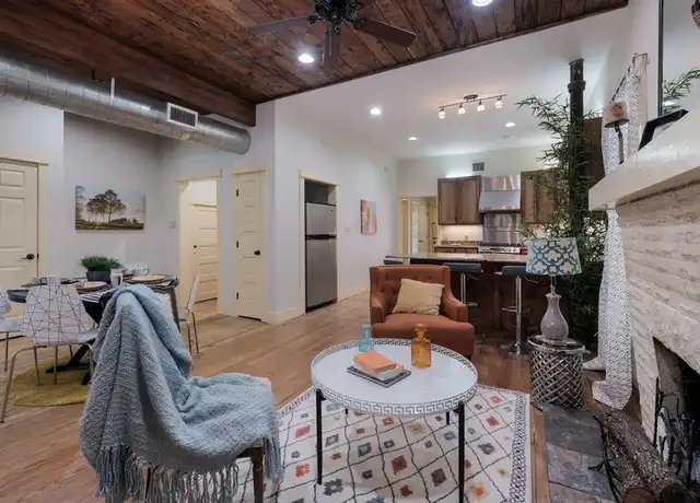 Property at 215 Ira Ave Unit 1, San Antonio, TX, 78209, 1 bed, 1 bath, [object Object]