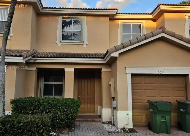 Property at 1005 NE 42nd Ave, Homestead, FL, 33033, 3 beds, 2.5 baths, [object Object]
