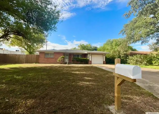 Property at 1614 E Crockett Ave, Harlingen, TX, 78550, 2 beds, 1 bath, [object Object]