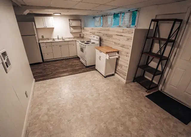 Property at 421 Breckenridge St Unit B, Helena, MT, 59601, 1 bed, 1 bath, [object Object]