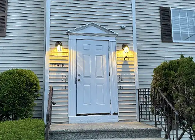 Property at 17 3rd St #3, Waterbury, CT, 06708, 2 beds, 1 bath, [object Object]