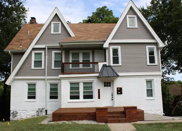 Property at 5025 Lydia Ave Unit B, Kansas City, MO, 64110, 3 beds, 2 baths, [object Object]