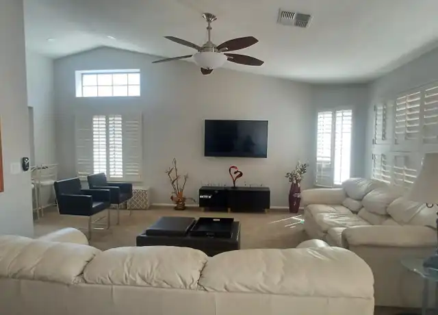 Property at 1420 W Iris Dr, Gilbert, AZ, 85233, 3 beds, 2 baths, [object Object]