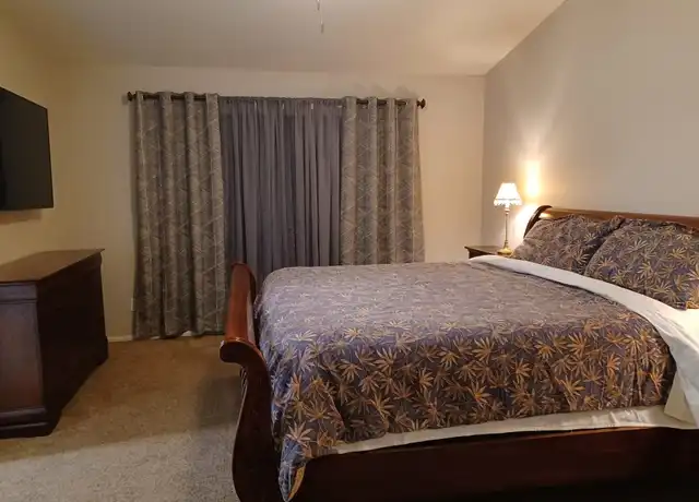 Property at 1420 W Iris Dr, Gilbert, AZ, 85233, 3 beds, 2 baths, [object Object]