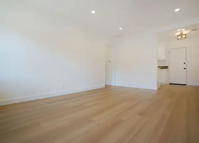 Property at 14857 Morrison St Unit 14853, Sherman Oaks, CA, 91403, 1 bed, 1 bath, [object Object]