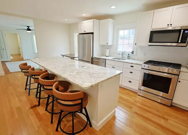 Property at 11 Channing St Unit 2, Newton, MA, 02458, 3 beds, 1 bath, [object Object]