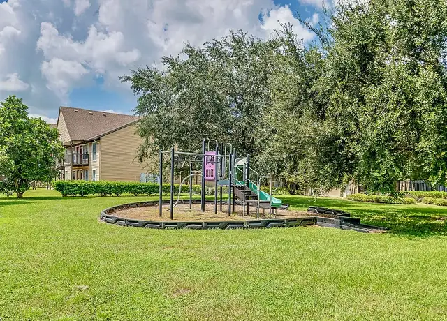 Photo of 3808 Hunt Rd, Tampa, FL 33614