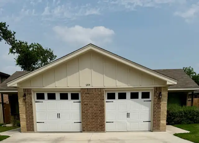 Property at 1204 N 8th St, Killeen, TX, 76541, 3 beds, 2 baths, [object Object]