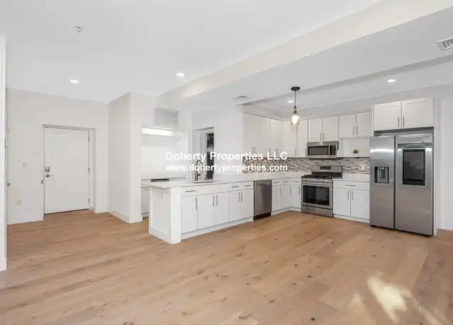 Property at 36 Prescott St, Lowell, MA, 01852, 2 beds, 2 baths, [object Object]