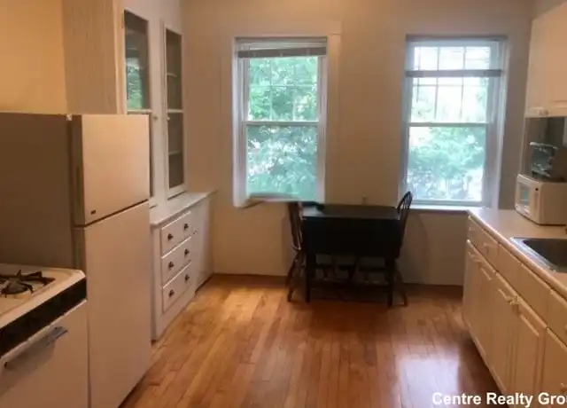 Property at 14 Centre St Unit 6, Cambridge, MA, 02139, 3 beds, 1 bath, [object Object]