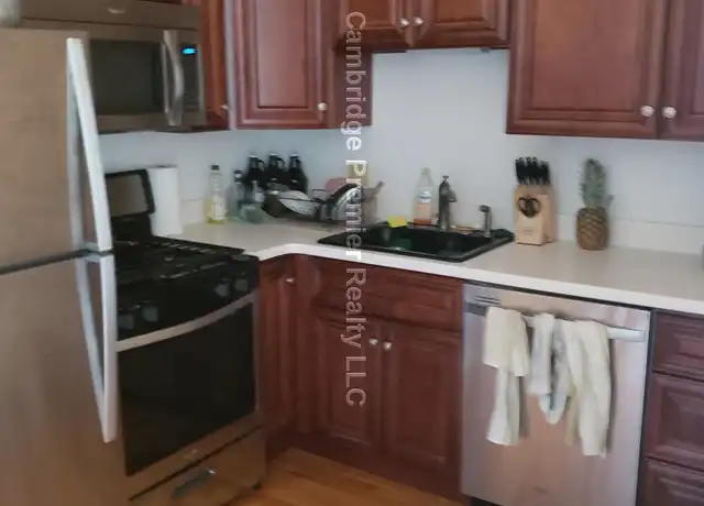 Property at 183 Columbia St Unit 203, Cambridge, MA, 02139, 2 beds, 1 bath, [object Object]