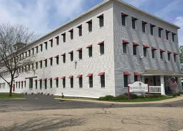 Property at 1020 1st St Unit 105, Stevens Point, WI, 54481, 1 bed, 1 bath, [object Object]