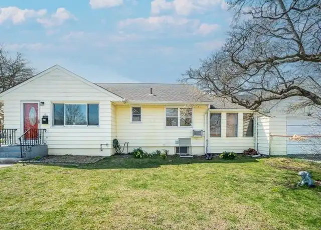 Property at 2 Ferndale Dr, Hicksville, NY, 11801, 3 beds, 1 bath, [object Object]