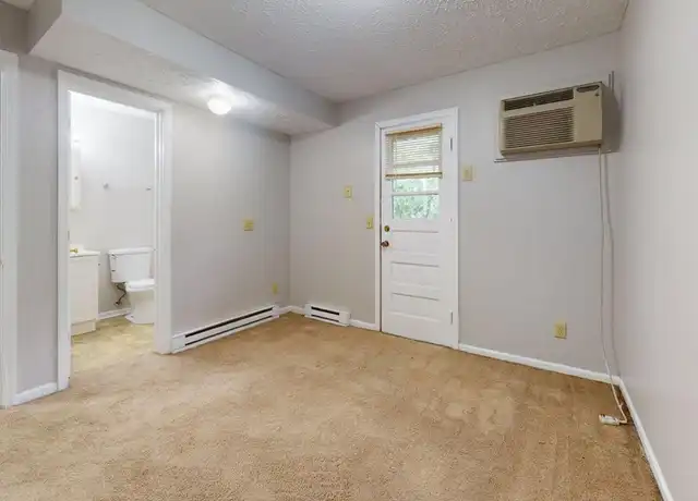 Property at 1238 Logan Ave NW Unit 4, Canton, OH, 44703, 1 bed, 1 bath, [object Object]