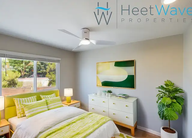 Photo of 185 Saxony Rd, Encinitas, CA 92024