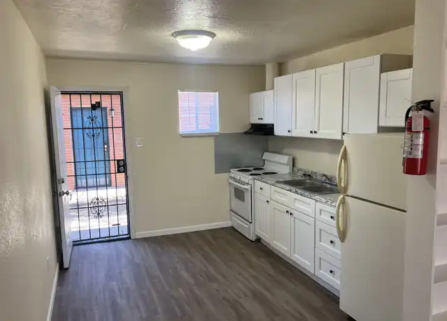 Property at 3418 Thaxton Ave SE Unit 22, Albuquerque, NM, 87106, 2 beds, 1 bath, [object Object]