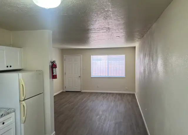 Property at 3418 Thaxton Ave SE Unit 22, Albuquerque, NM, 87106, 2 beds, 1 bath, [object Object]