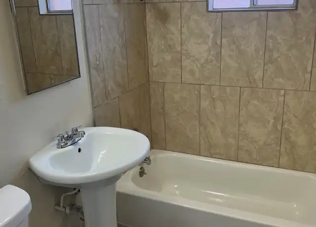 Property at 3418 Thaxton Ave SE Unit 22, Albuquerque, NM, 87106, 2 beds, 1 bath, [object Object]