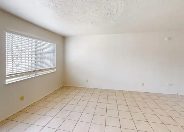 Property at 3418 Thaxton Ave SE Unit 22, Albuquerque, NM, 87106, 2 beds, 1 bath, [object Object]