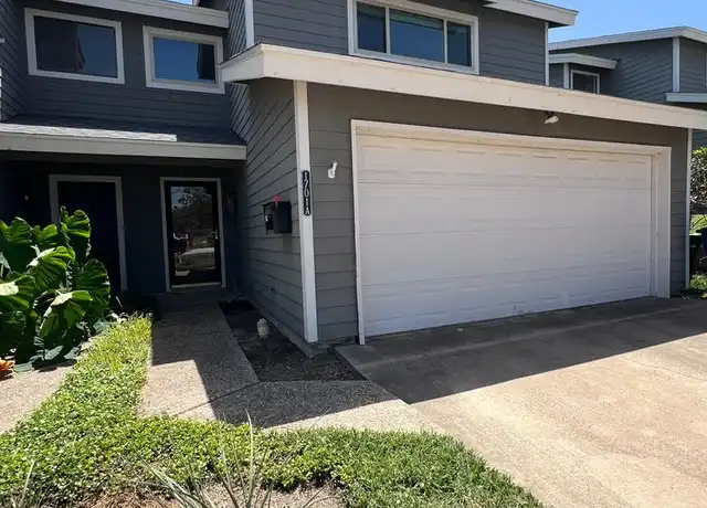 Property at 1701 Coronado Hills Dr, Austin, TX, 78752, 3 beds, 2.5 baths, [object Object]