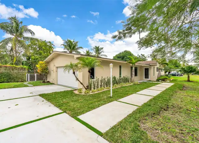 Property at 17505 SW 91st Ave, Palmetto Bay, FL, 33157, 4 beds, 3 baths, [object Object]