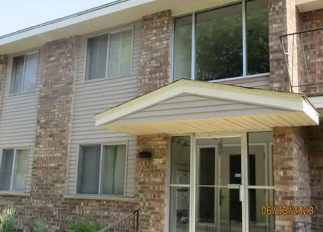 Property at 4229 W Rivers Edge Cir Unit 215, Brown Deer, WI, 53209, 2 beds, 1 bath, [object Object]