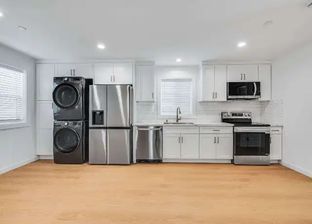 Property at 4643 Pepperwood Ave Unit B, Long Beach, CA, 90808, 2 beds, 2 baths, [object Object]