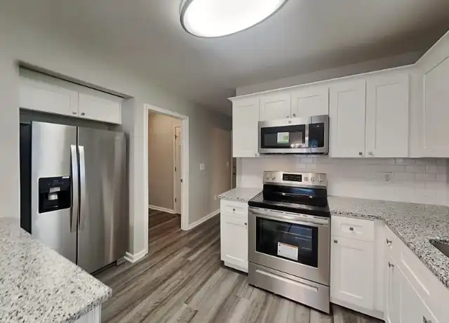 Property at 1307 Crandon Dr, Charlotte, NC, 28216, 3 beds, 2.5 baths, [object Object]