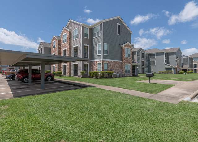 Photo of 2800 Tranquility Lake Blvd, Pearland, TX 77584