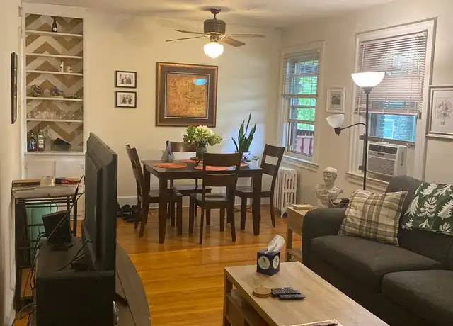 Property at 39 W Athens Ave Unit 39A, Ardmore, PA, 19003, 2 beds, 1 bath, [object Object]