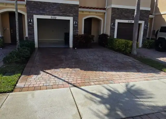 Property at 5122 Ashley River Rd, West Palm Beach, FL, 33417, 3 beds, 2.5 baths, [object Object]
