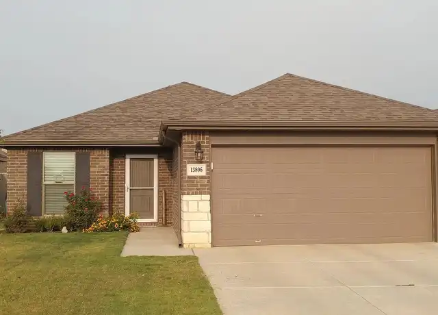 Property at 13806 Uvalde Ave, Lubbock, TX, 79423, 3 beds, 2 baths, [object Object]