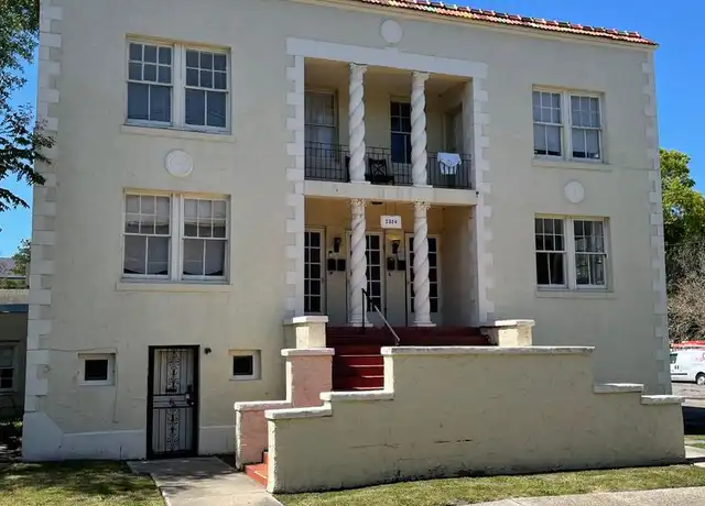 Property at 2324 Calhoun St, New Orleans, LA, 70118, 2 beds, 1 bath, [object Object]
