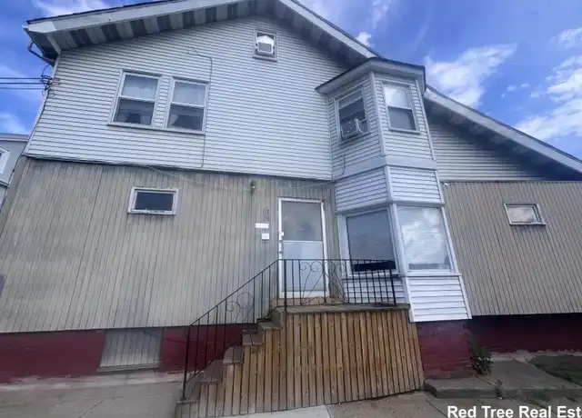 Property at 17 Forest St, Medford, MA, 02155, 1 bed, 1 bath, [object Object]