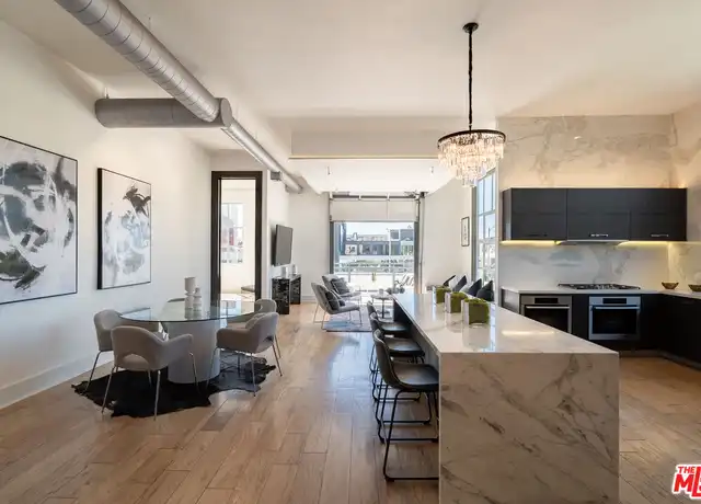 Property at 710 N Orlando Ave #201, West Hollywood, CA, 90069, 2 beds, 2 baths, [object Object]