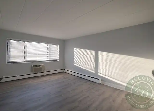 Property at 6012 N Kenmore Ave Unit 4E, Chicago, IL, 60660, 0 beds, 1 bath, [object Object]