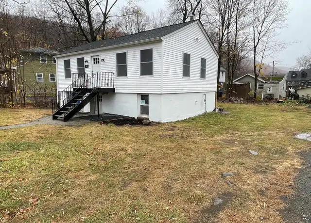 Property at 697 Jersey Ave, Greenwood Lake, NY, 10925, 2 beds, 1 bath, [object Object]