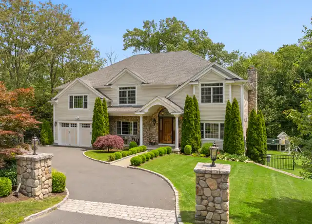 Property at 57 Overbrook Dr, Stamford, CT, 06906, 7 beds, 6.5 baths, [object Object]