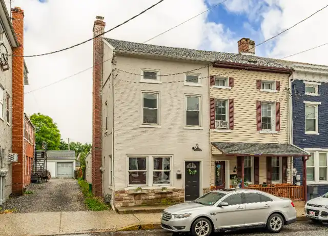 Property at 308 Cherry St Unit 1, Columbia, PA, 17512, 5 beds, 1 bath, [object Object]
