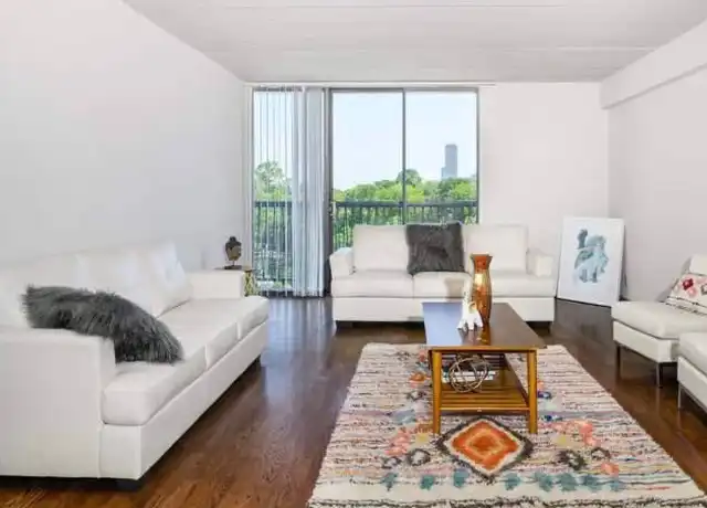 Property at 5400 Memorial Dr Unit 2175, Houston, TX, 77007, 2 beds, 2 baths, [object Object]
