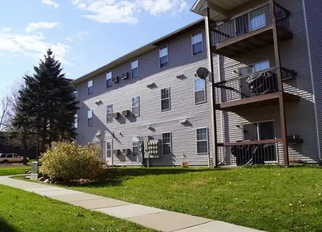 Property at 4500-4504 E 16th St Unit 4502-108, Sioux Falls, SD, 57110, 2 beds, 1 bath, [object Object]