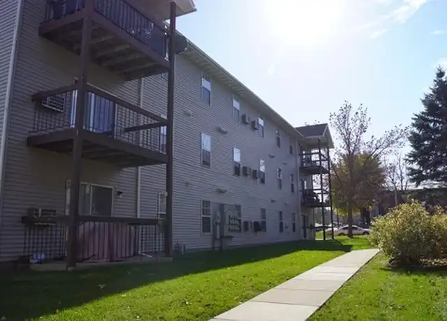 Property at 4500-4504 E 16th St Unit 4502-108, Sioux Falls, SD, 57110, 2 beds, 1 bath, [object Object]