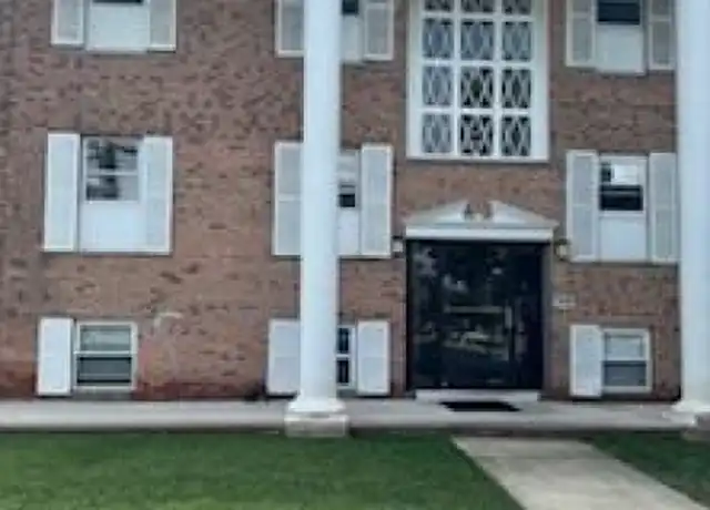 Property at 336 E Westfield Ave Unit C2, Roselle Park, NJ, 07204, 2 beds, 1 bath, [object Object]