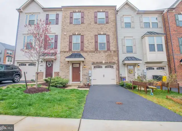Property at 7809 Seneca Ridge Ln N, Hanover, MD, 21076, 3 beds, 2.5 baths, [object Object]