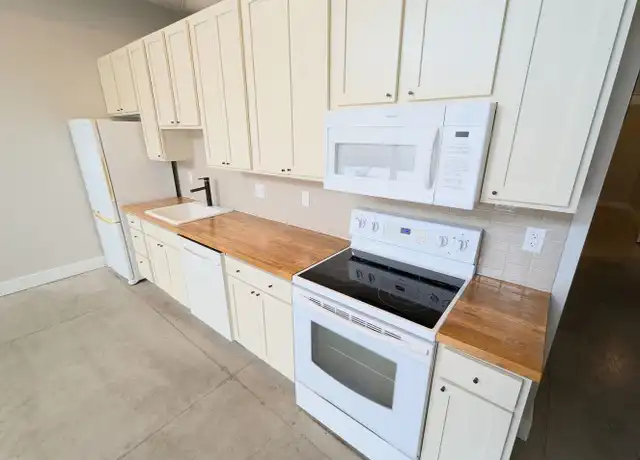 Property at 4432 Olive St Unit A, St. Louis, MO, 63108, 2 beds, 2 baths, [object Object]