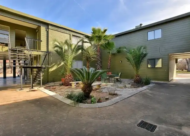Property at 303 W 40th St, Austin, TX, 78751, 1 bed, 1 bath, [object Object]