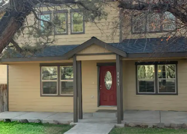 Property at 2755 NW 10th St, Redmond, OR, 97756, 4 beds, 2.5 baths, [object Object]