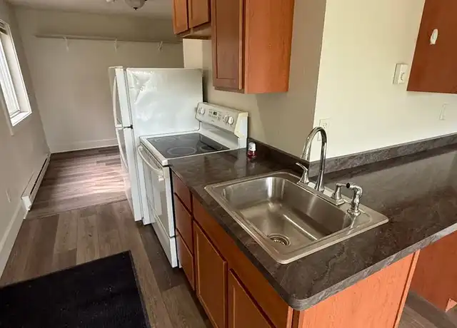 Property at 827 E 3rd St Unit 1, Duluth, MN, 55805, 1 bed, 1 bath, [object Object]