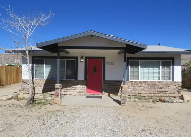 Property at 55722 Santa Fe Trl, Yucca Valley, CA, 92284, 2 beds, 1 bath, [object Object]